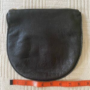 Baggu natural milled leather clutch